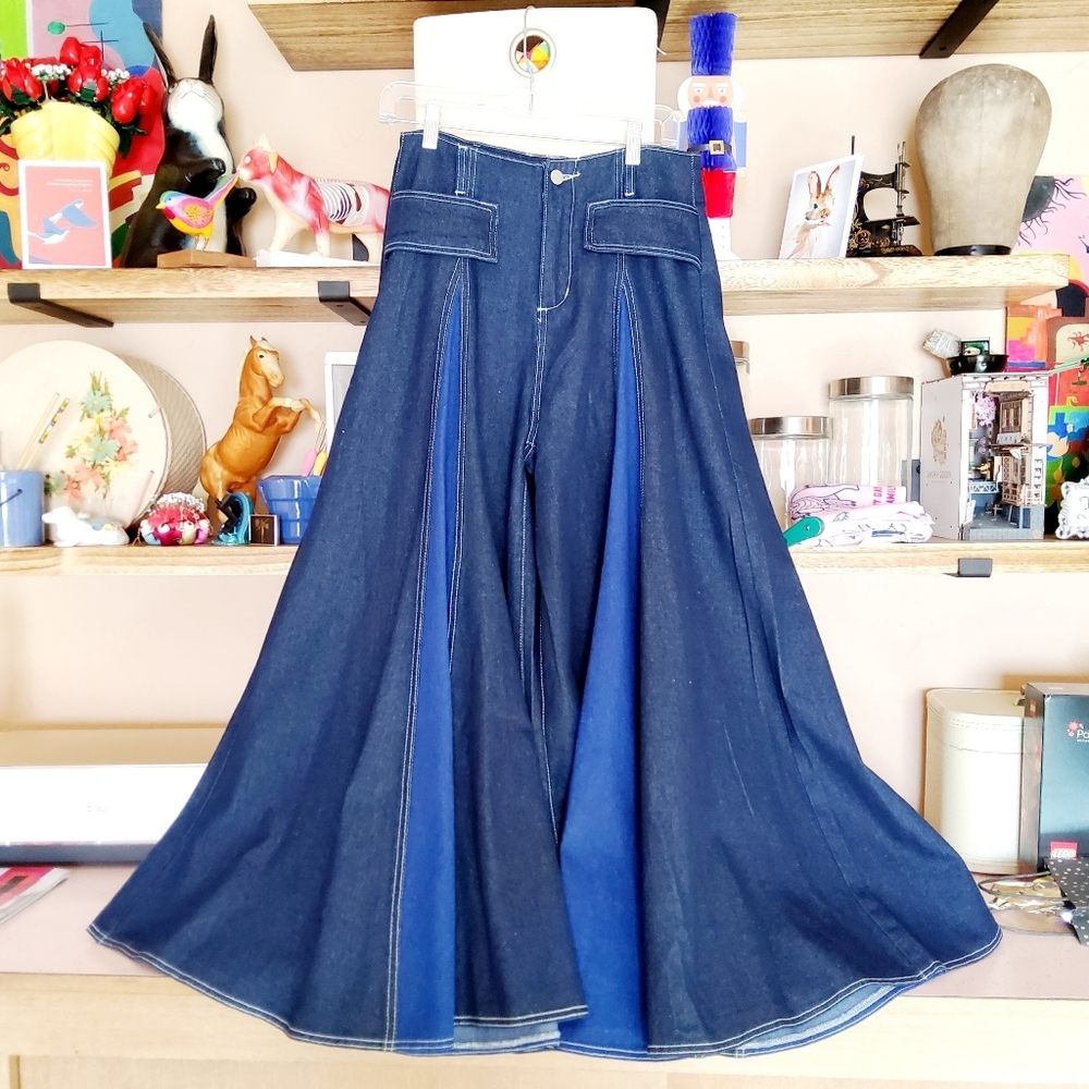 Love + Harmony Amazing Godet Wide Leg Palazzo Jeans Outstanding Details Sz M